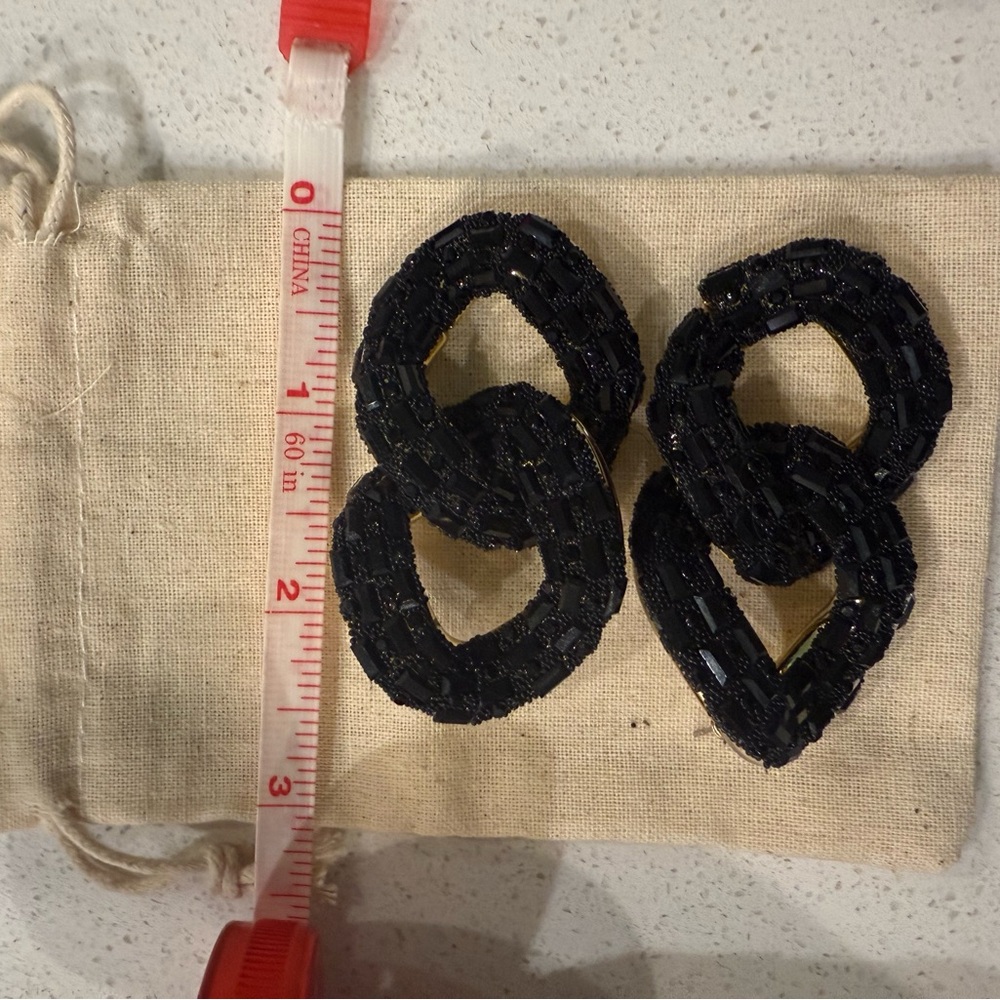 Anthropologie- Violet & Brooks Linked Drop Earrings - Black - Picture 5 of 8
